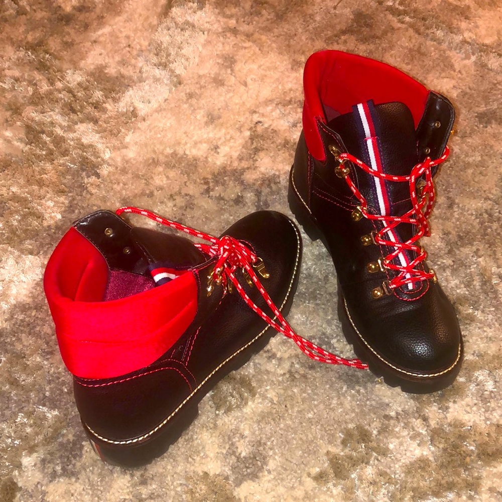 Women combat boots size 8.5 black and red with gold